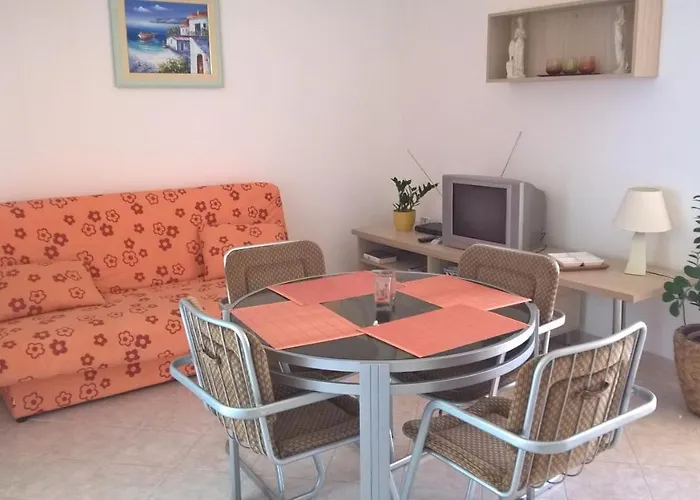 With A Parking Space - 11288 Pula